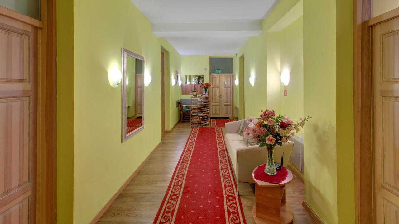In Astra Bed & Breakfast Vilnius Exterior foto